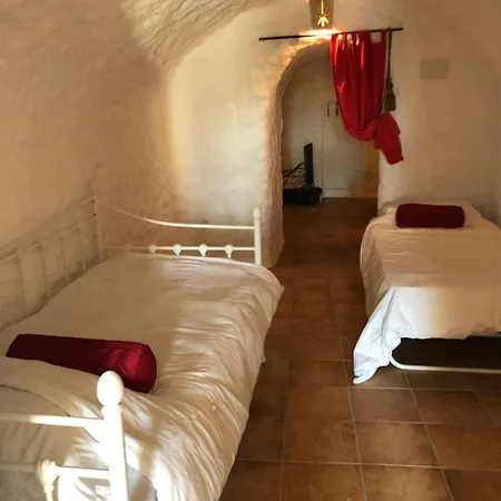 Cueva Hobbit Eco Cave * Guadix