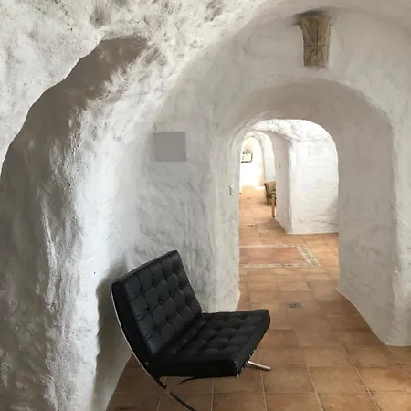 Cueva Hobbit * Guadix